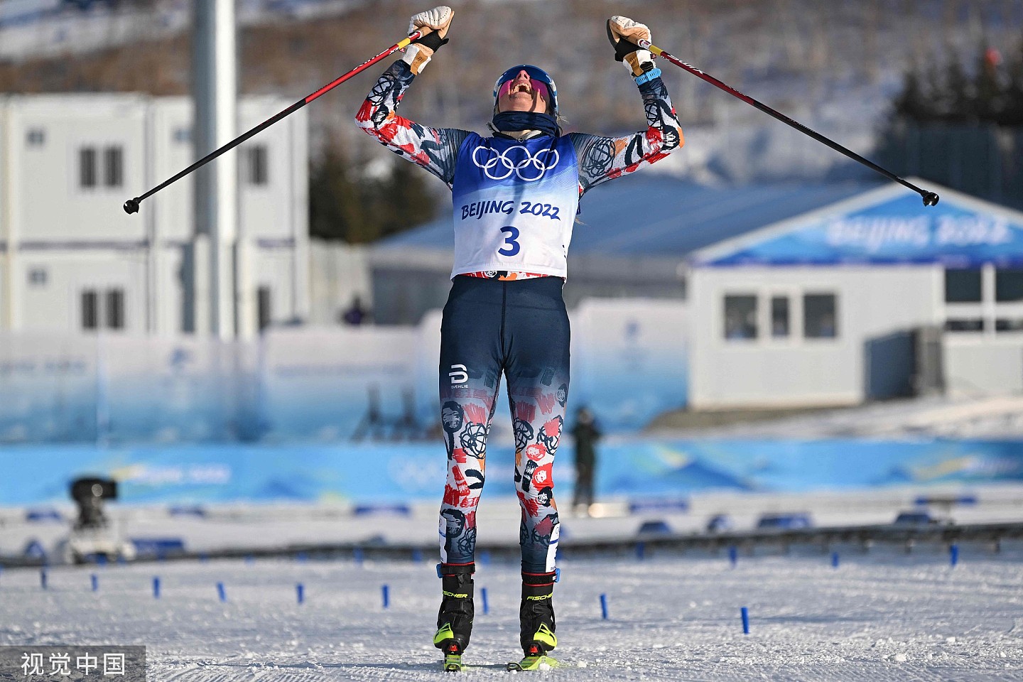 赛会首金！北京冬奥会越野滑雪女子双追逐，挪威约海于格夺冠（视频/组图） - 1