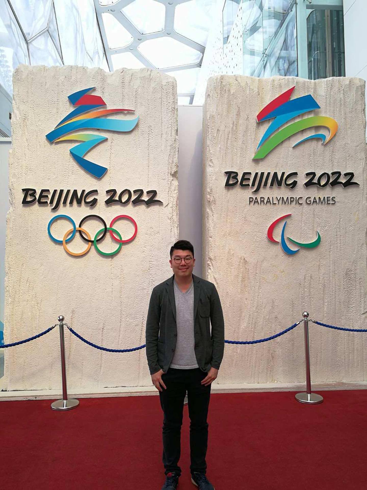 刘国勋在2018年视察北京冬奥场馆改装。 （刘国勋Facebook）