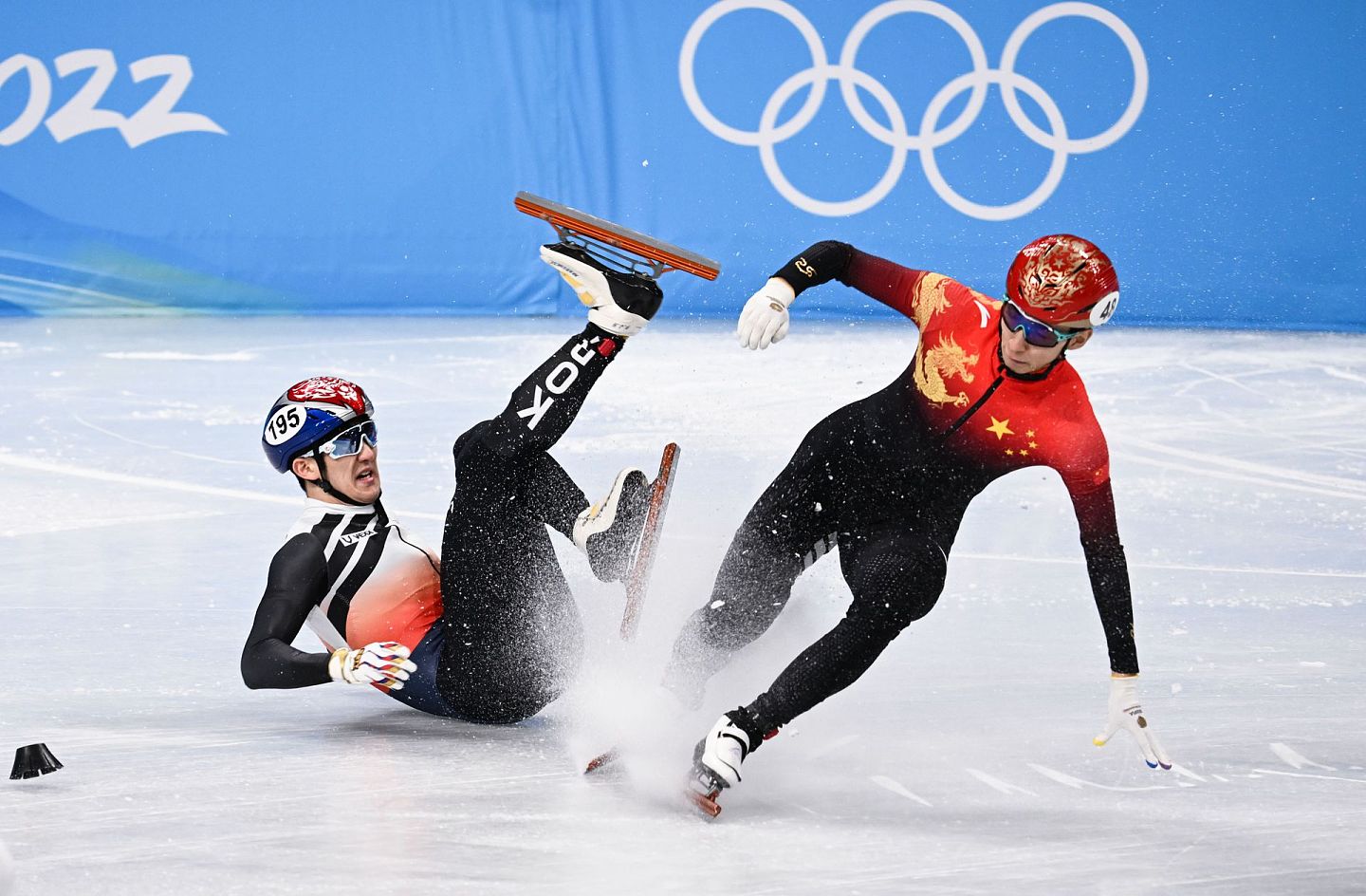 韩国短道速滑队在北京遭遇滑铁卢，韩媒：政客借机煽动反华仇恨（组图） - 1
