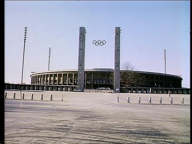 柏林奥运体育场