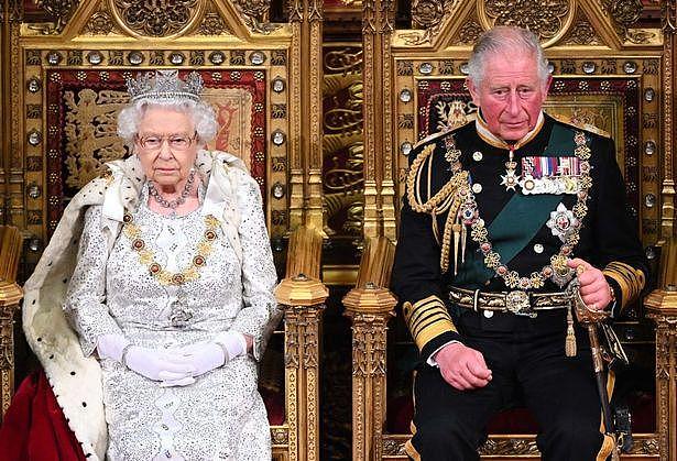 英国王宫为保女王安全出奇招，为防有人下毒，不让女王吃独食（组图） - 1