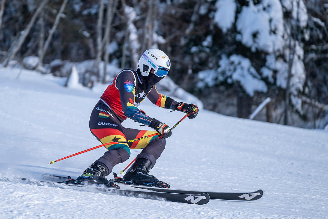 代表加纳的滑雪选手卡洛斯·马埃德。