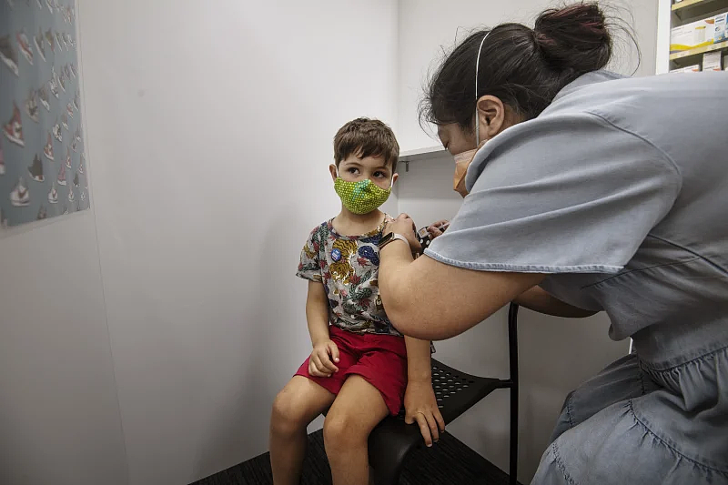 澳洲小学学龄儿童疫苗接种速度放缓，专家：家长意愿是关键（组图） - 2