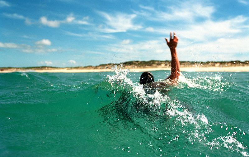 澳沿海溺亡者中年轻男性占比最高，救生协会呼吁“珍惜生命”（组图） - 2
