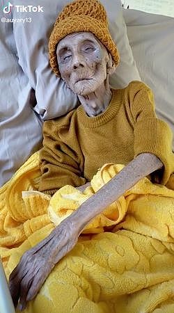 ▲▼泰国一名老人，一度被外界盛传是高龄163岁的僧侣。 （图／翻摄自TikTok@auyary13）
