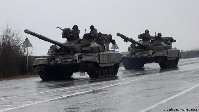 Ukraine | Ukrainische Panzer in Mariupol