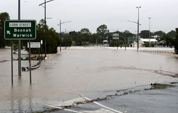 7人不幸遇难！新昆两州连日暴雨引发洪灾，布里斯班多条街道被淹，大坝泄洪（视频/组图） - 4