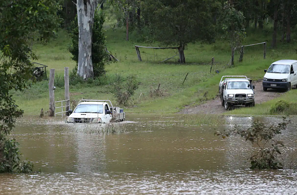 7人不幸遇难！新昆两州连日暴雨引发洪灾，布里斯班多条街道被淹，大坝泄洪（视频/组图） - 6