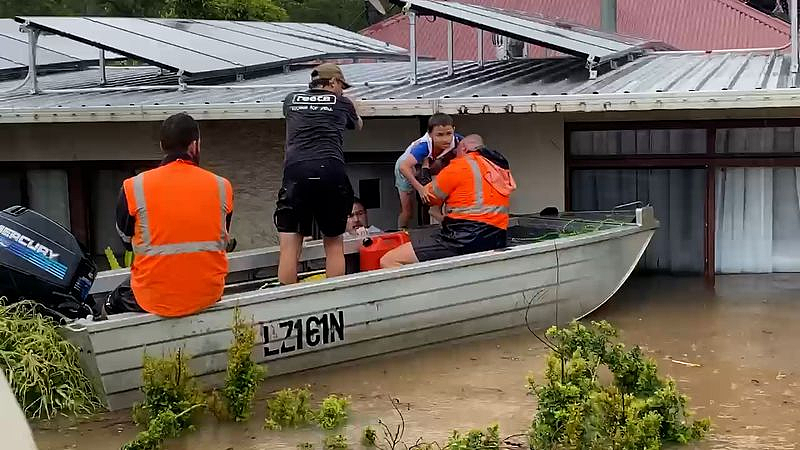 约400人下落不明！新州救援仍在继续，大悉尼等地发布强降雨预警（组图） - 9