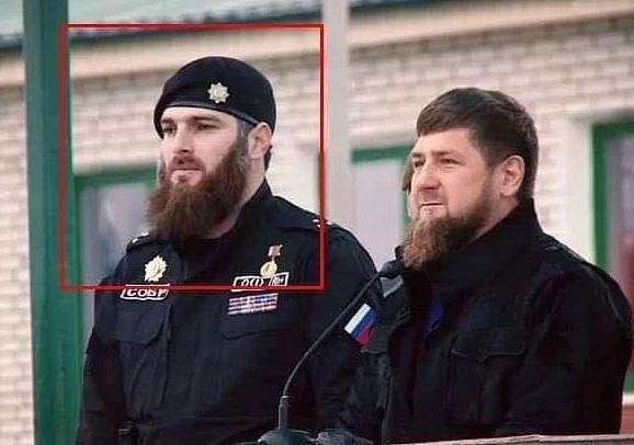 图沙耶夫（Magomed Tushaev)(左)。(取材自推特)