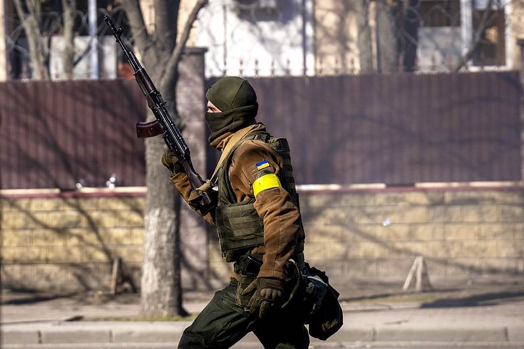 俄媒报导，乌克兰官方证实释放囚犯参战对抗俄罗斯。 图为乌克兰士兵。 （资料照／美联社）