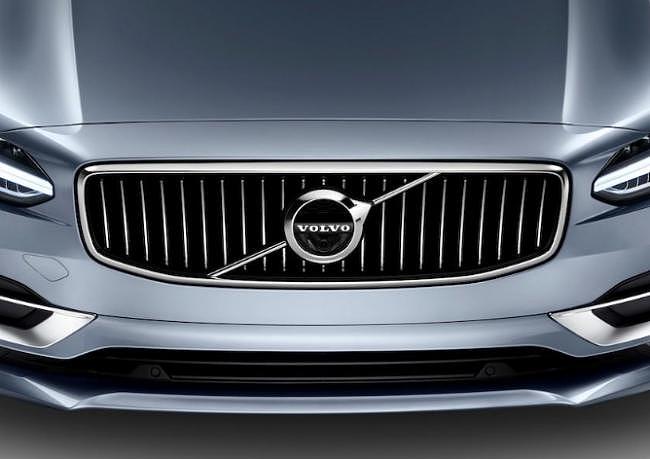 Volvo创全球车厂首例：即日起不再交车至俄罗斯