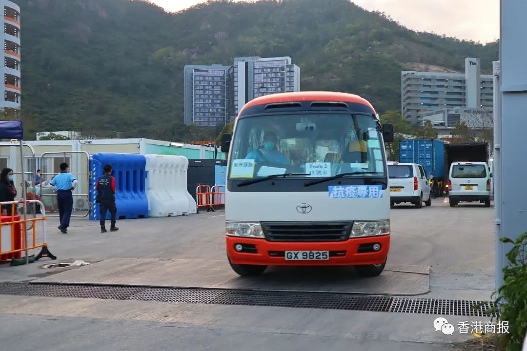 谣言漫天，港府回应：无须恐慌抢购！梁万年为香港抗疫打气