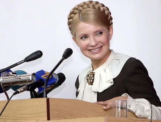 惊人的美貌、富可敌国、两次入狱，乌克兰曾经的女总理现在怎样了？（组图） - 45