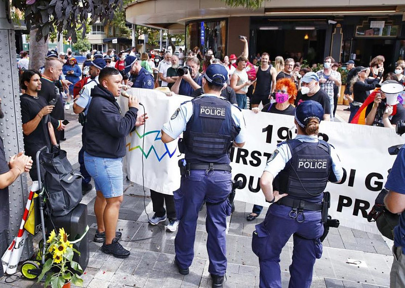 “见鬼去吧！”250名抗议者齐聚悉尼牛津街，反对宗教歧视法案（组图） - 3