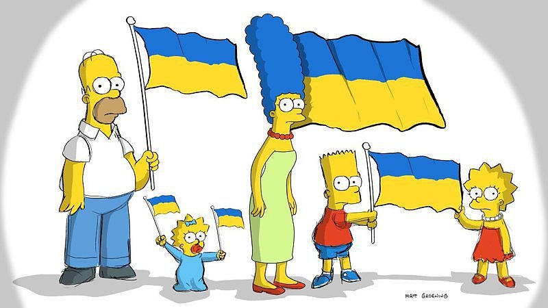 俄乌战事爆发后，《辛普森家庭》主角们手上持乌克兰国旗，支持乌克兰。 图／翻摄自The Simpsons推特