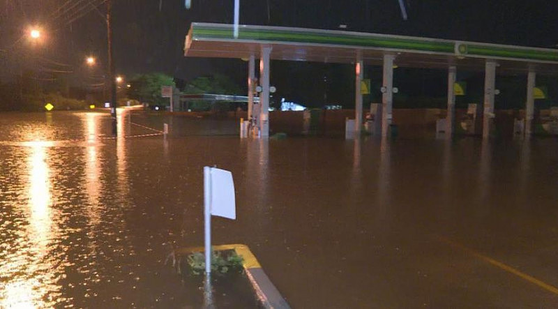 超强暴雨来袭，Hurstville超市屋顶冲塌！新州多地洪灾，数千居民疏散，国防军救灾（视频/组图） - 4