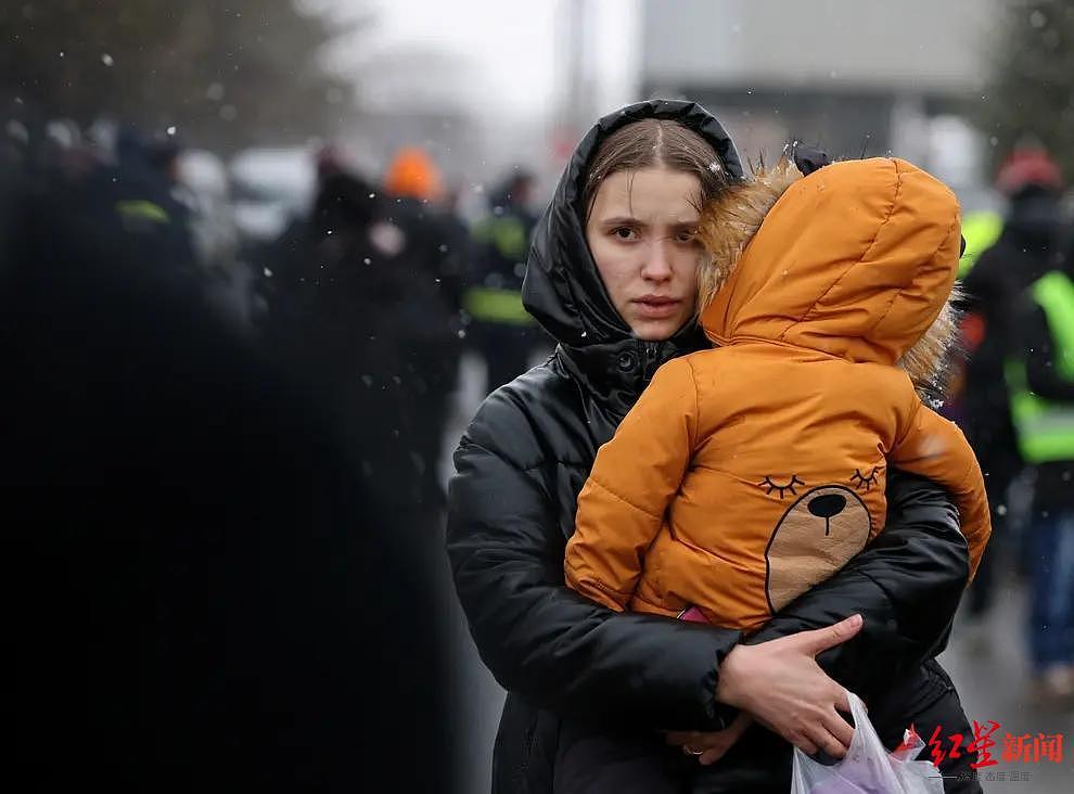 乌克兰难民危机成欧洲人贩子商机：拐卖侵害事件频发，5000名儿童下落不明（组图） - 2