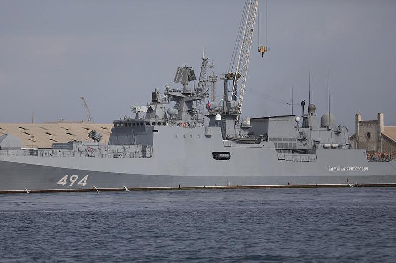 英国国防部发布有关乌克兰局势的最新情报更新，声称俄罗斯海军正有效地「将乌克兰与国际海上贸易隔离开来」。 美联社