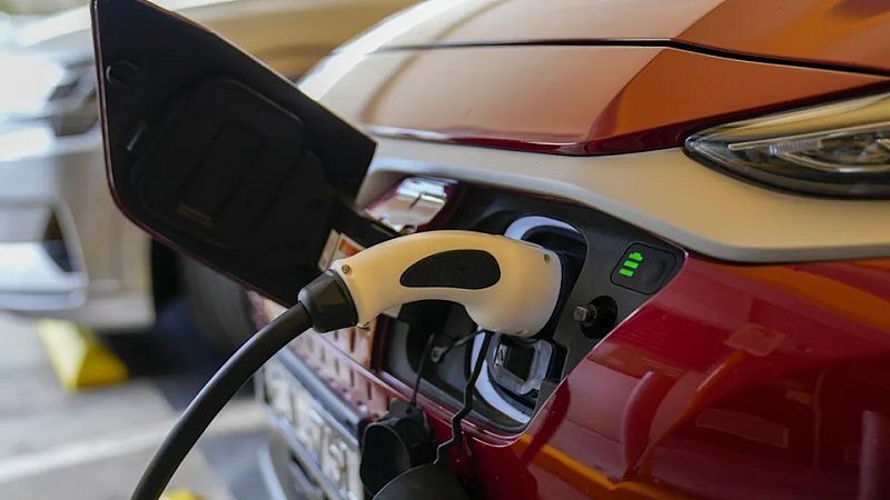 买电动汽车享$3000补贴！昆州宣布激励计划，减轻油价上涨影响（组图） - 3