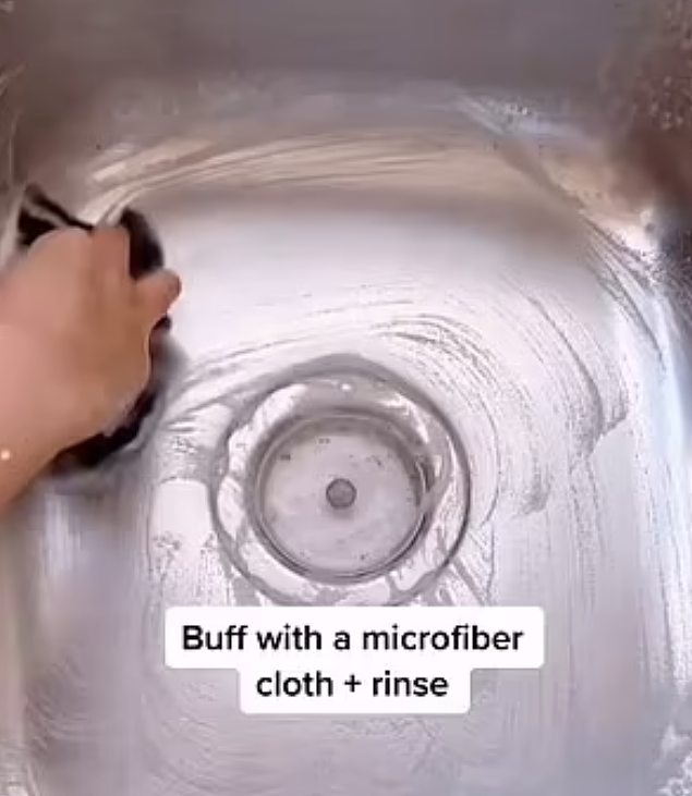 澳女分享清洁“神器”，涂一涂就让水槽焕然一新（视频/组图） - 5