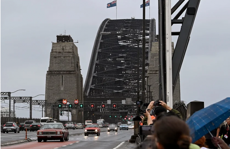 热闹！悉尼海港大桥迎“90大寿”，市民兴高采烈，参加盛大纪念活动（组图） - 10