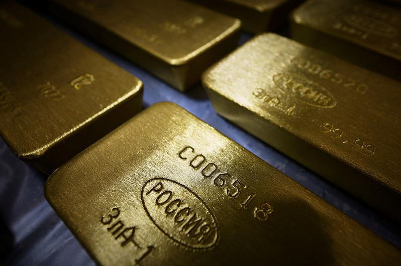 美国财政部24日明令禁止与俄罗斯进行黄金交易。 （路透）