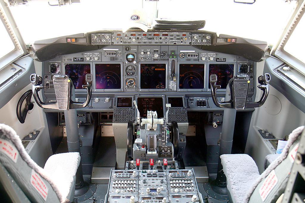 起底东航MU5735同型机：波音737-800，十几年内酿九大飞行事故