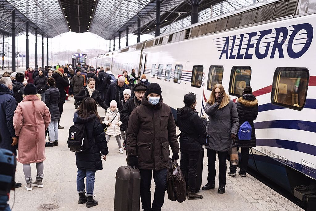 芬兰国营铁路（VR）25日宣布，Allegro列车的服务将暂停。 (图／路透社)