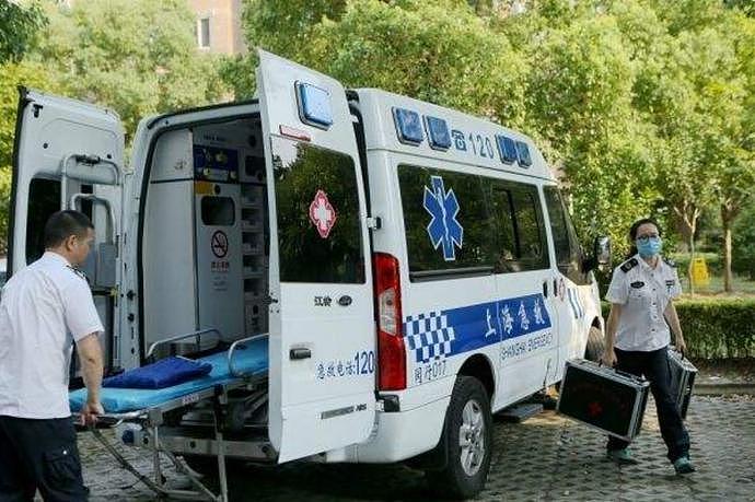 上海哮喘病人求助120遭拒病亡，背后的四点让人思考！有医生留言：换我也不借（视频/组图） - 7