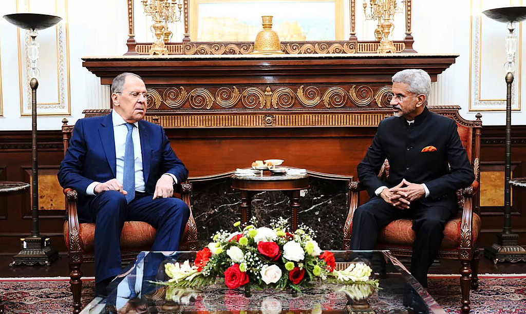 俄外长拉夫罗夫（Sergei Lavrov）与印外长苏杰生（Subrahmanyam Jaishankar）会面（图/美联社）