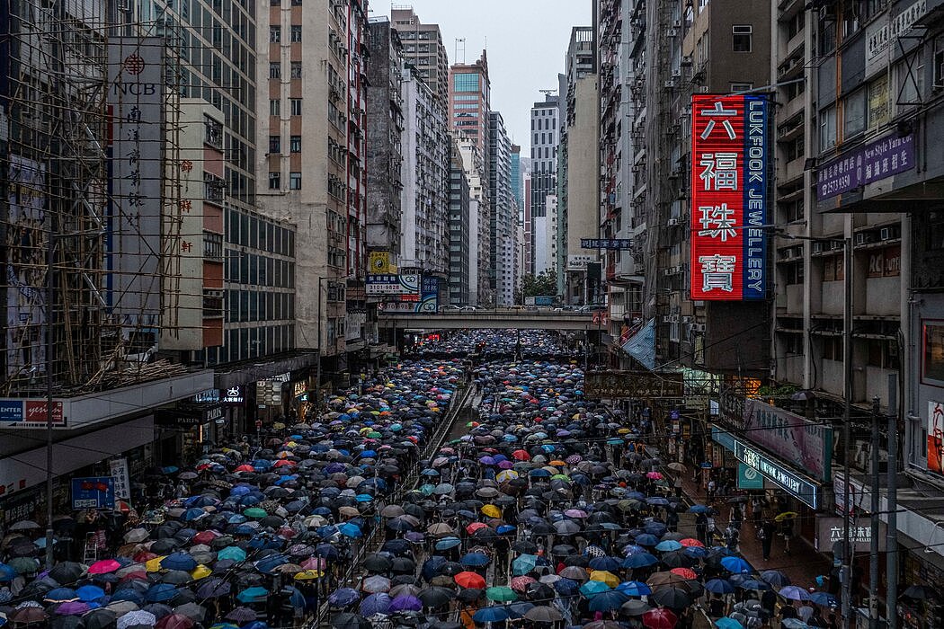 在2019年的大规模街头抗议活动中，示威者要求林郑月娥辞职。