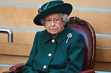 英国女王向澳洲发表慰问信：为洪灾中失去的生命而悲伤，感谢救援人员无私奉献（组图）