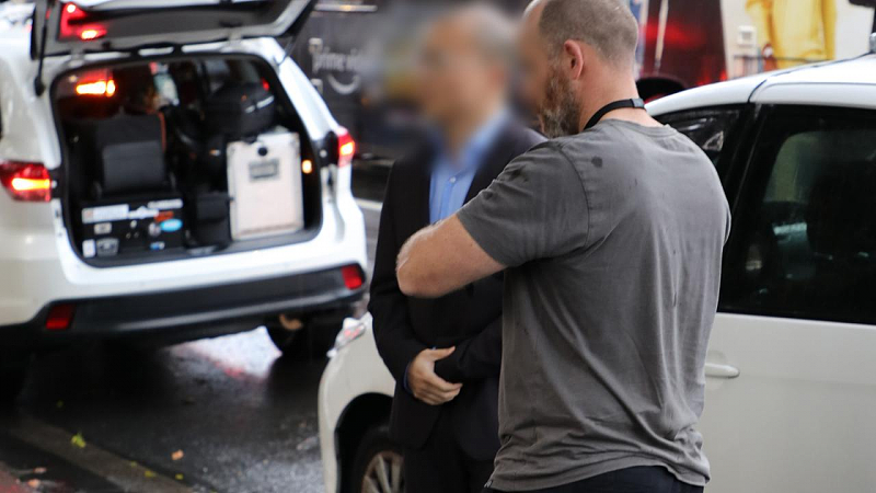 悉尼警方展开突袭行动，缴获$470万现金及毒品，亚裔嫌犯被捕（组图） - 2