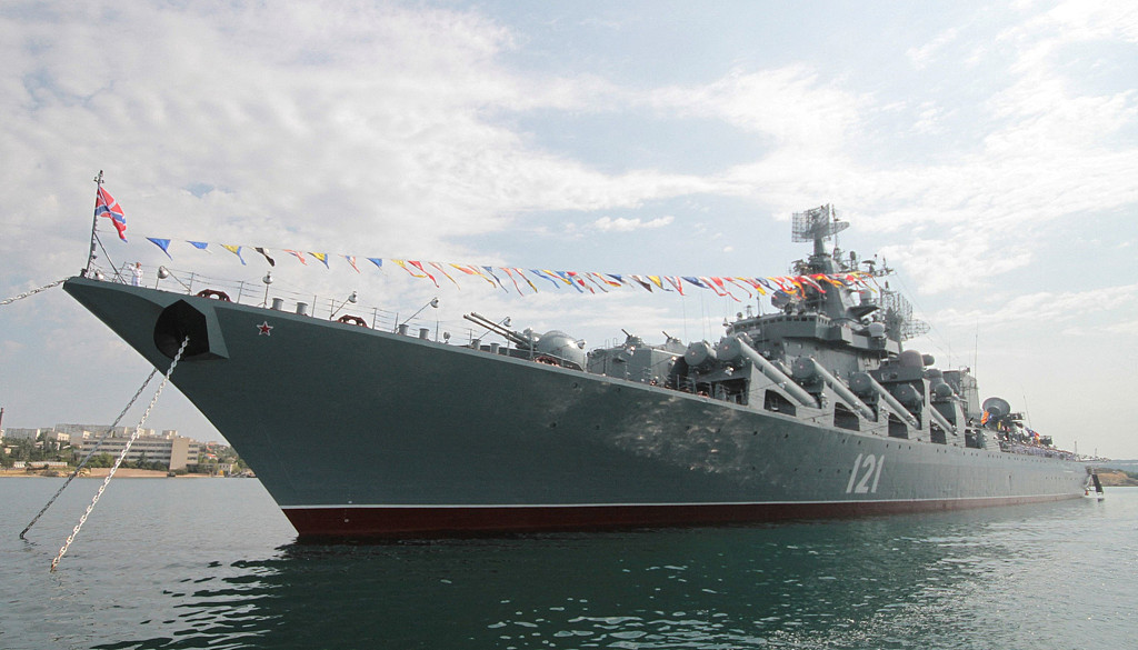 俄罗斯黑海舰队旗舰「莫斯科」号（Moskva）飞弹巡洋舰的资料照。 （路透）