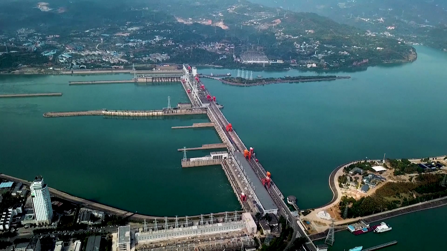 长江三峡水利枢纽工程是中国有史以来建设的最大型工程项目，三峡东岳庙数据中心一期位于三峡坝区右岸。（视觉中国）