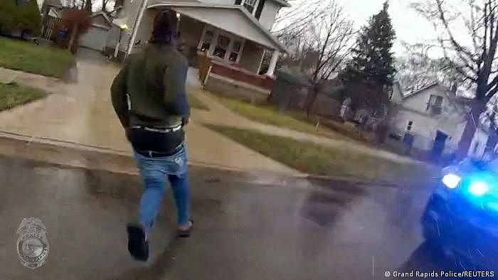 USA | Polizeivideo der Verkehrskontrolle von Patrick Lyoya in Grand Rapids