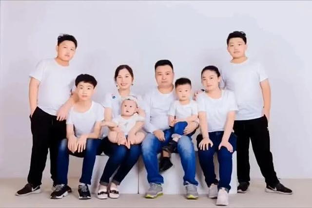 广东36岁妈妈连生7娃，还想生第8胎，老公吓到结扎（组图） - 19