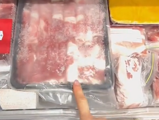 上海女子晒隔离34天后的冰箱，里面的东西让人羡慕！网友：灾难片里能活到最后的人（视频/组图） - 3