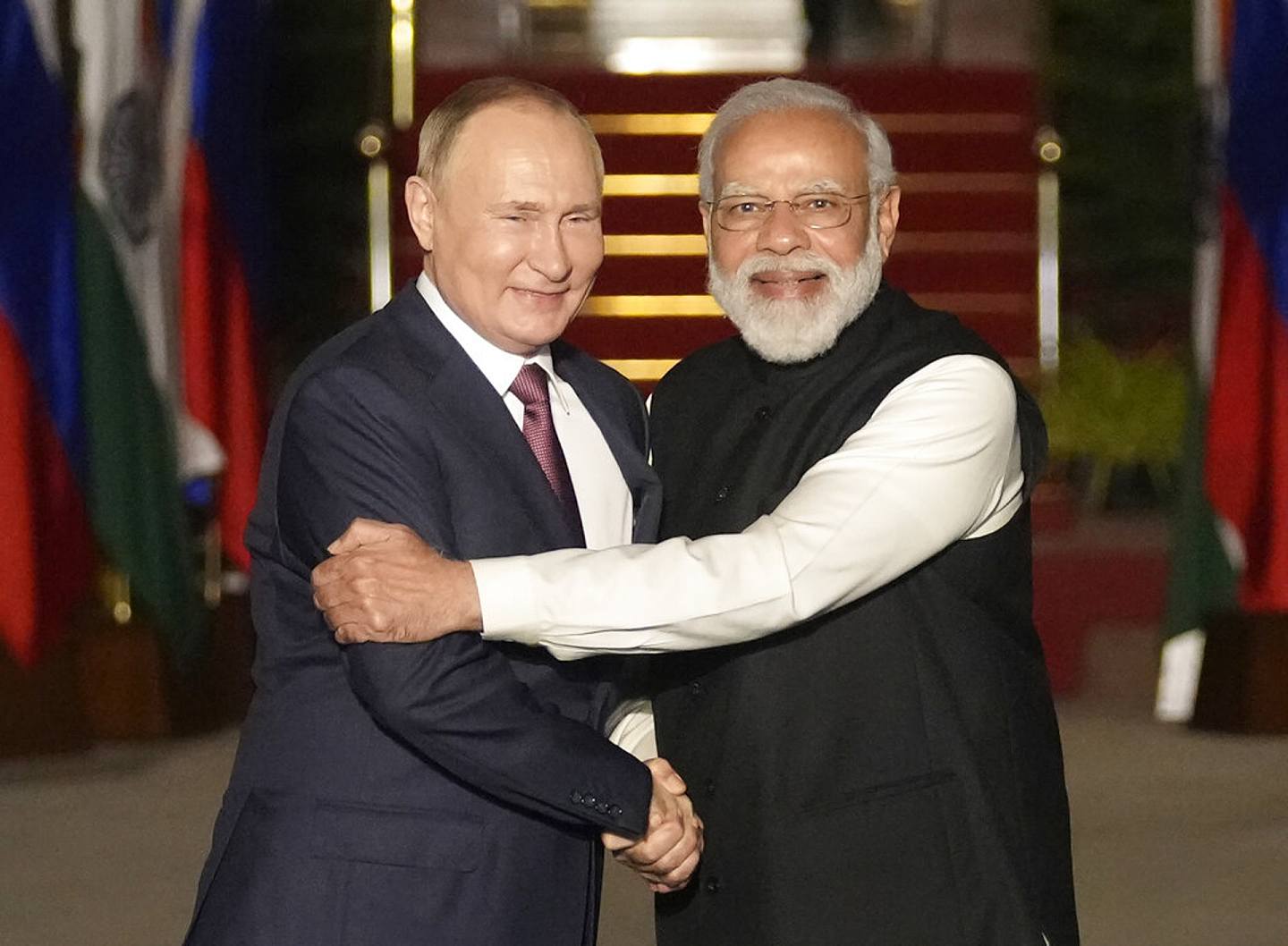 图为俄罗斯总统普京2021年12月6日访问印度，于新德里与印度总理莫迪会面。 （AP）