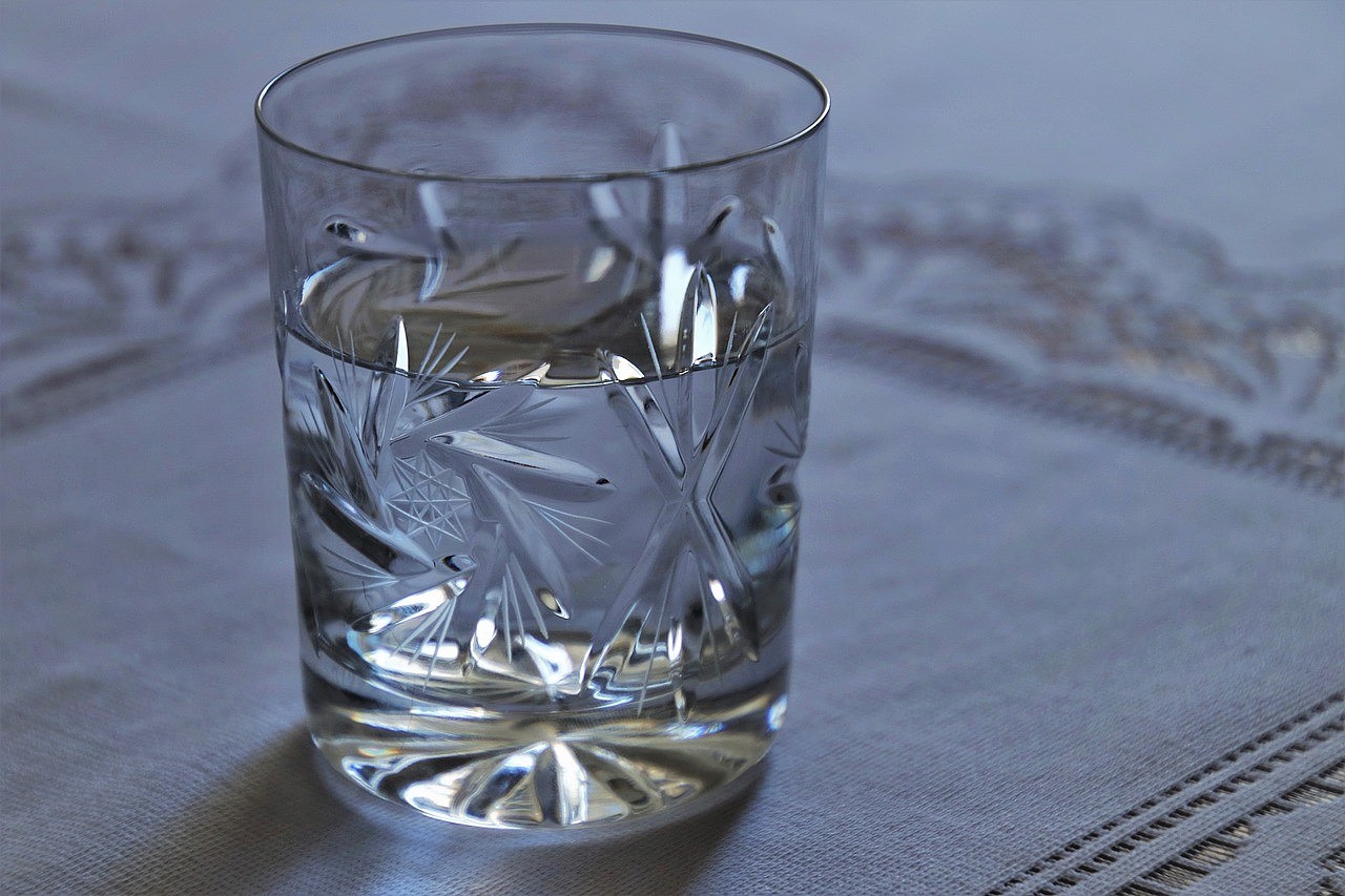 ▲▼喝水,水杯,水。 （图／翻摄自pixabay）