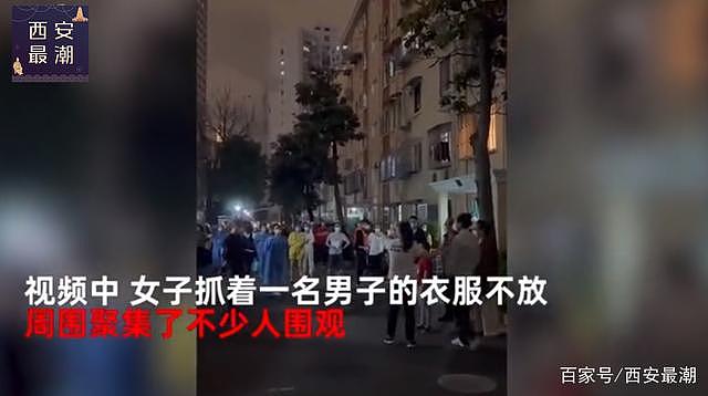 上海一女子不戴口罩出门跑步被众人群嘲“不要脸”！双方吵得不可开交：我阳你们都阳（视频/组图） - 1