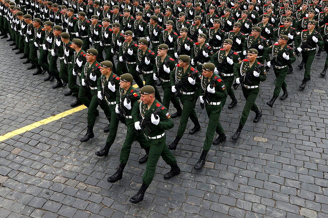 2021年胜利日红场阅兵式上的俄罗斯现役军人方阵。