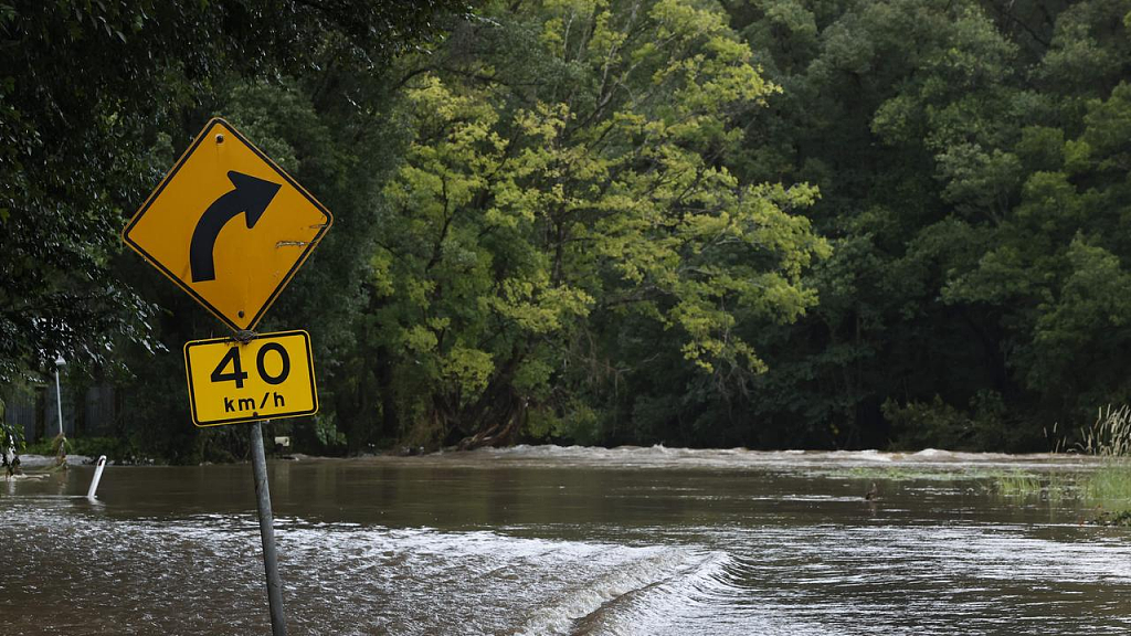昆州沿海暴雨引发洪水，已致1人死亡！多地发布天气预警（组图） - 2