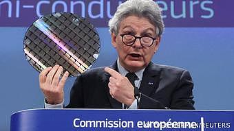 Brüssel | Thierry Breton, Pressekonferenz zum Europäischen Halbleitergeetz (Chips Act)