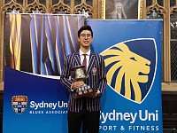 百米48.55秒创纪录，华裔泳将杨旭成澳洲游泳新星（视频/组图）