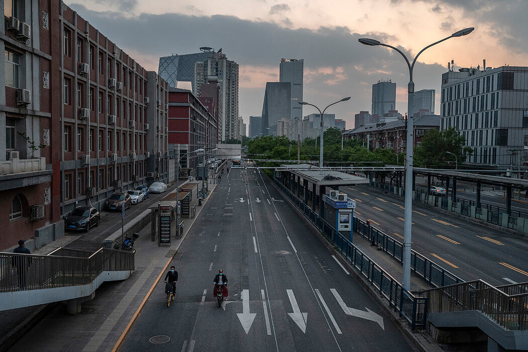  高峰时段的北京CBD，摄于本月早些时候。