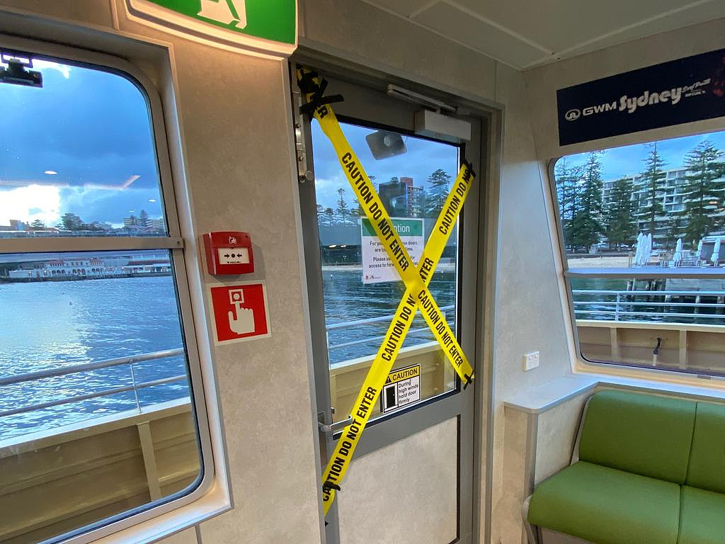 悉尼渡轮发生事故，乘客手指差点被门“夹断”！运营商回应（组图） - 2