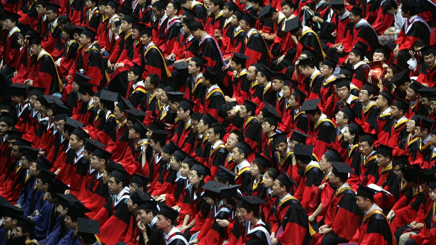 1076万人毕业为降失业率南科大建议国家允学生延毕、安排参军