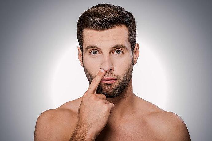 【健康】“鼻毛变白”是衰老的前兆吗？或与5个原因有关，男性应多加注意（组图） - 1